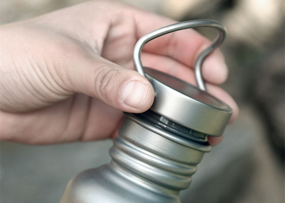 Purity biological metal 4.5g/cm3 titanium water bottle